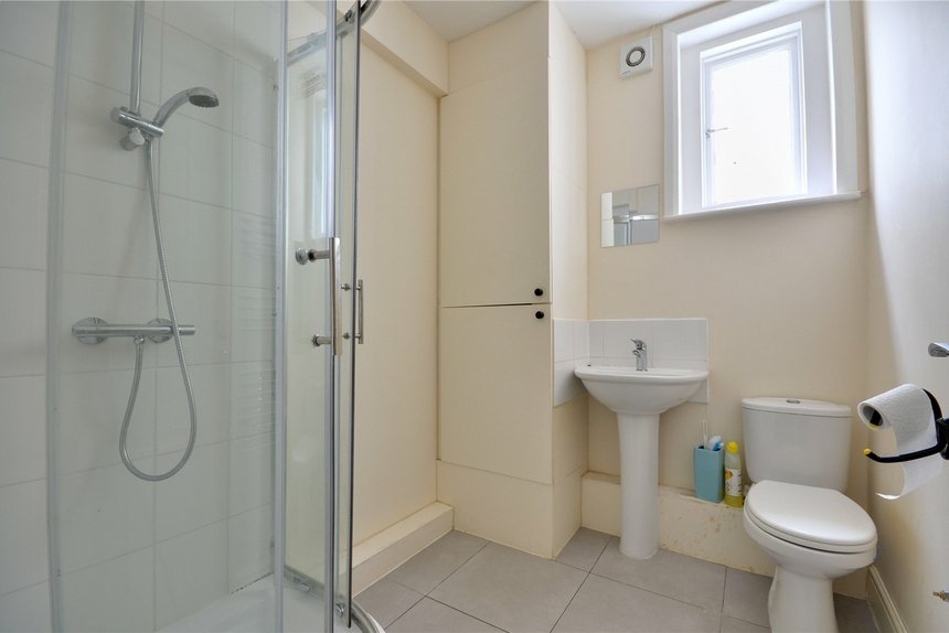 let high street london 46475 - Gibbs Gillespie