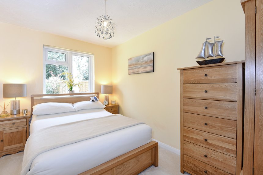 let athol way london 46485 - Gibbs Gillespie