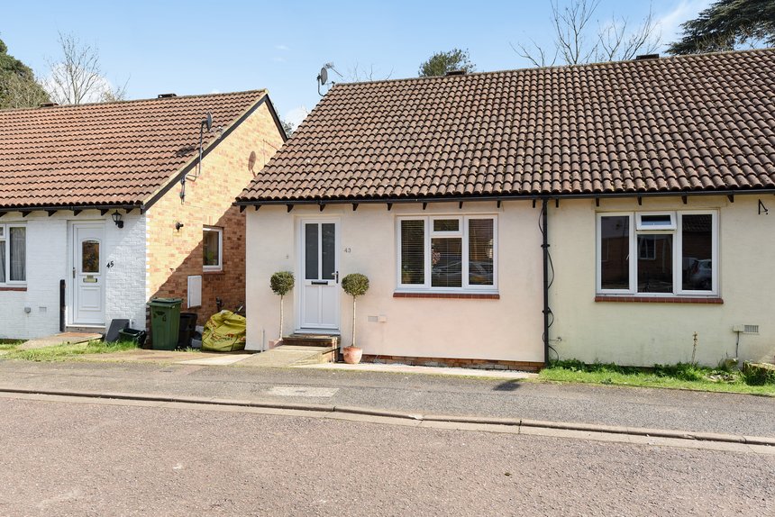 let athol way london 46485 - Gibbs Gillespie