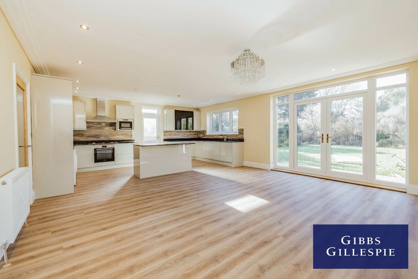 to let the fairway london 46547 - Gibbs Gillespie