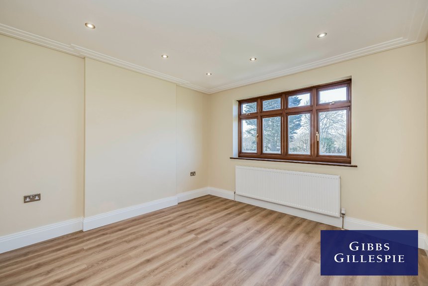 to let the fairway london 46547 - Gibbs Gillespie