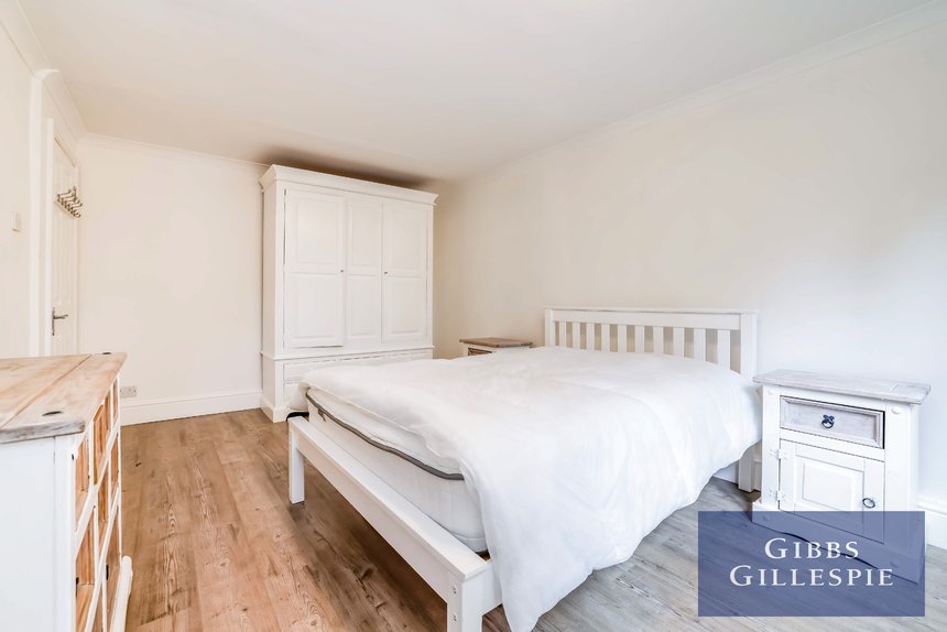 let thirlmere gardens london 46616 - Gibbs Gillespie