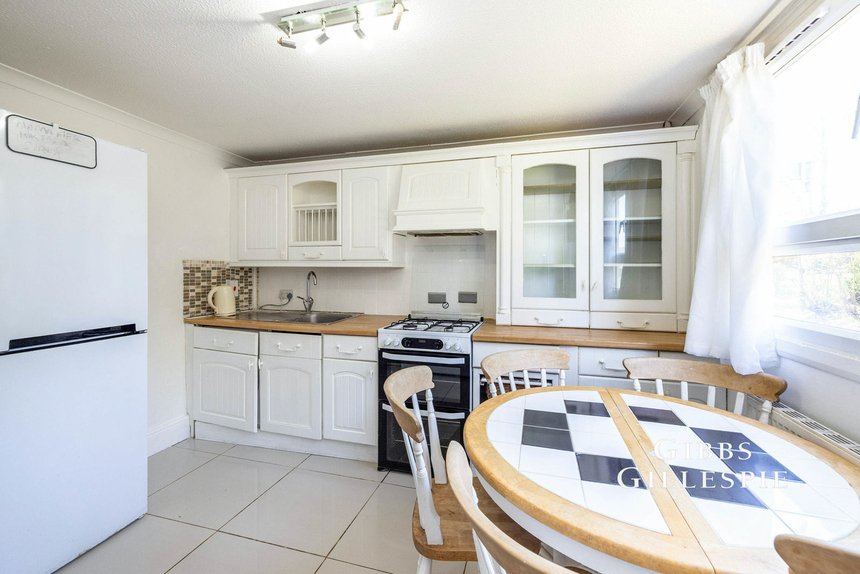 let thirlmere gardens london 46616 - Gibbs Gillespie