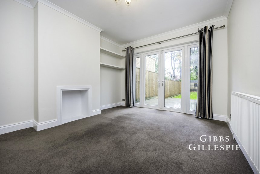 let lyncroft avenue london 46662 - Gibbs Gillespie