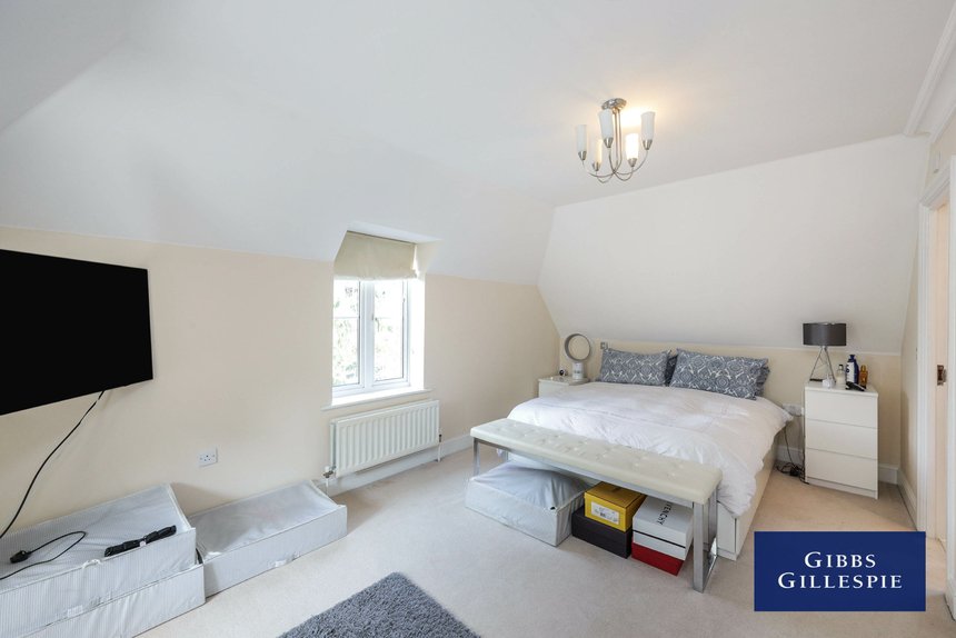 let the grange london 46697 - Gibbs Gillespie
