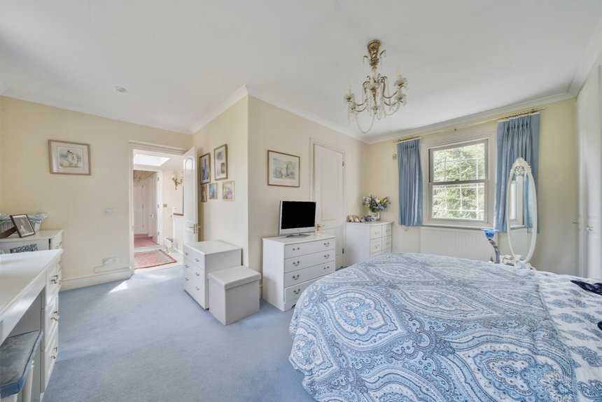 for sale woodhall drive london 46898 - Gibbs Gillespie