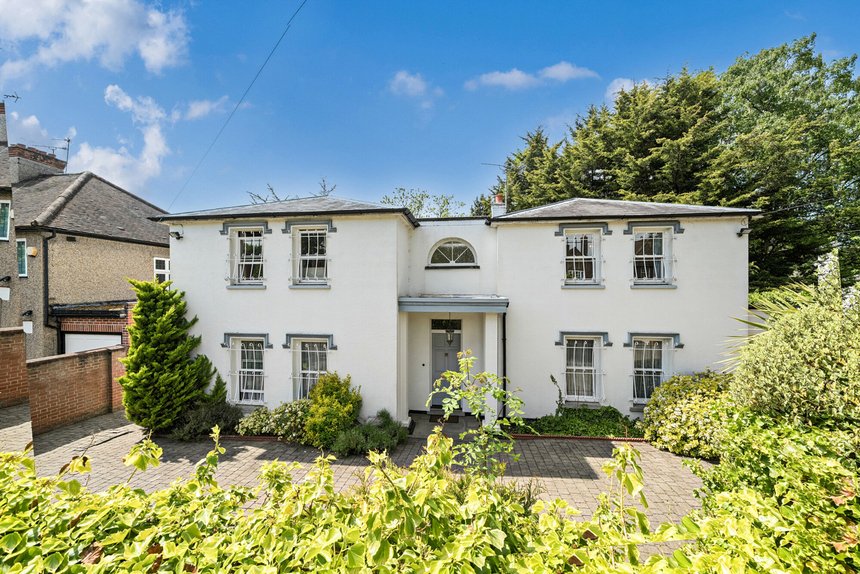 for sale woodhall drive london 46898 - Gibbs Gillespie