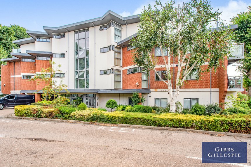 let agreed cloisters court london 46936 - Gibbs Gillespie