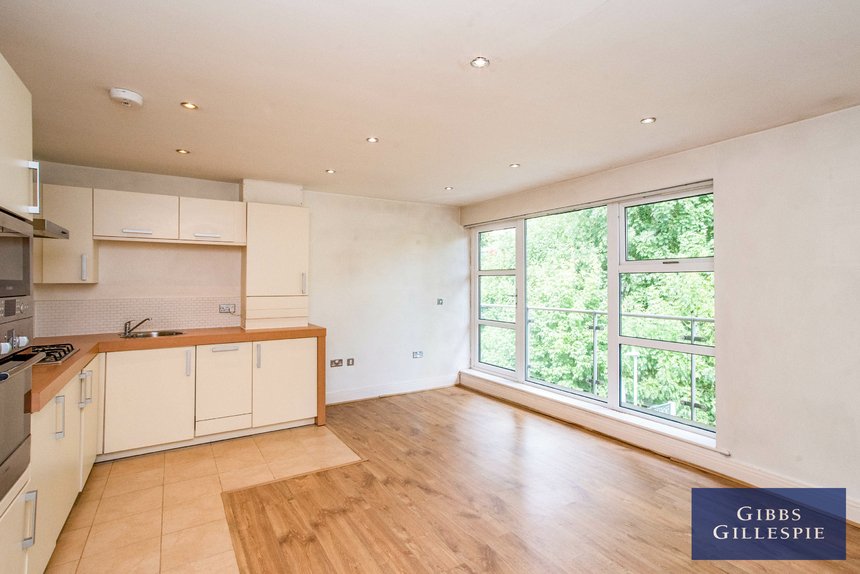 let agreed cloisters court london 46936 - Gibbs Gillespie
