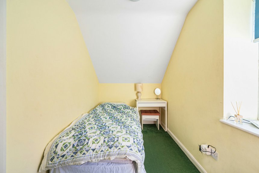 for sale field end road london 46958 - Gibbs Gillespie