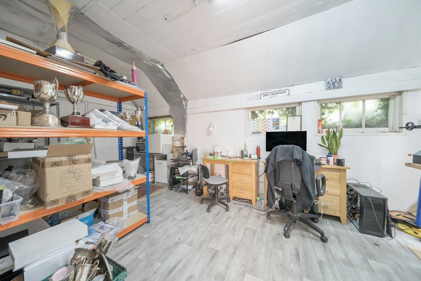 for sale field end road london 46958 - Gibbs Gillespie