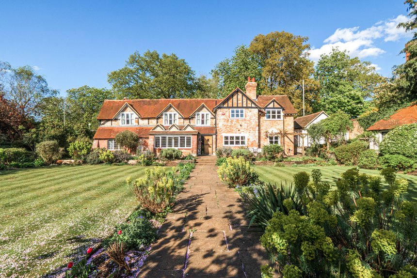 for sale field end road london 46958 - Gibbs Gillespie
