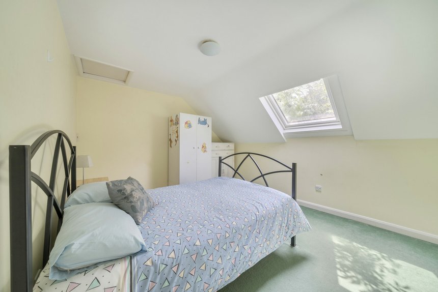 for sale field end road london 46958 - Gibbs Gillespie