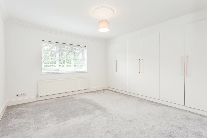 let eastbury avenue london 47023 - Gibbs Gillespie