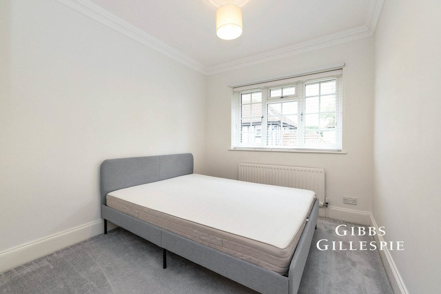 let eastbury avenue london 47023 - Gibbs Gillespie