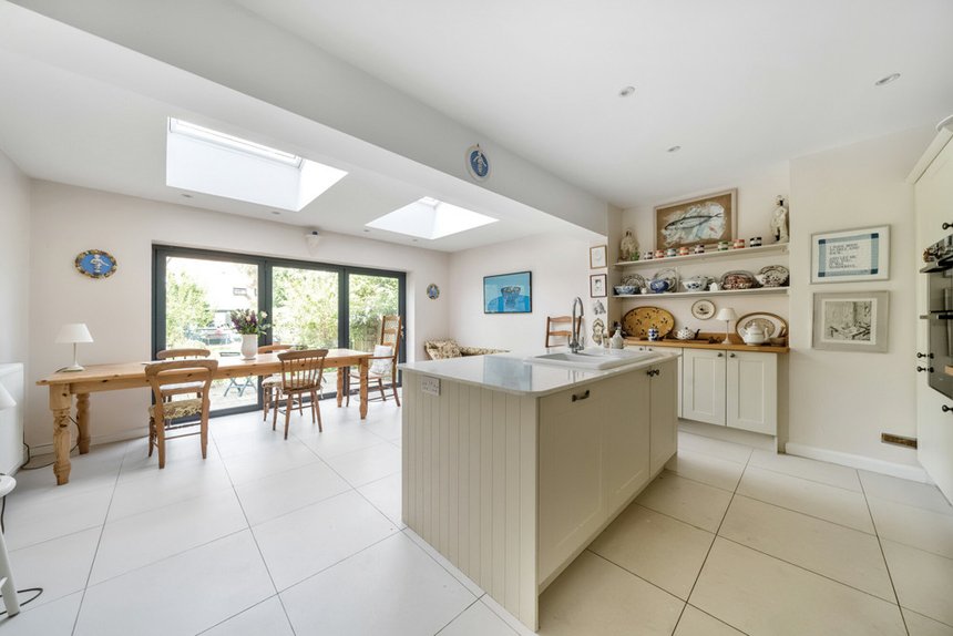 under offer church walk london 47034 - Gibbs Gillespie