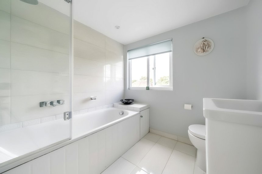 under offer church walk london 47034 - Gibbs Gillespie