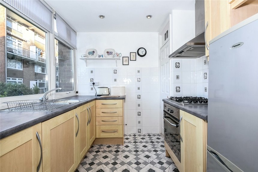 let agreed bury meadows london 47052 - Gibbs Gillespie