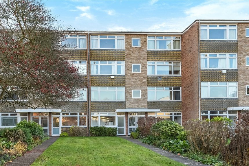 let agreed bury meadows london 47052 - Gibbs Gillespie