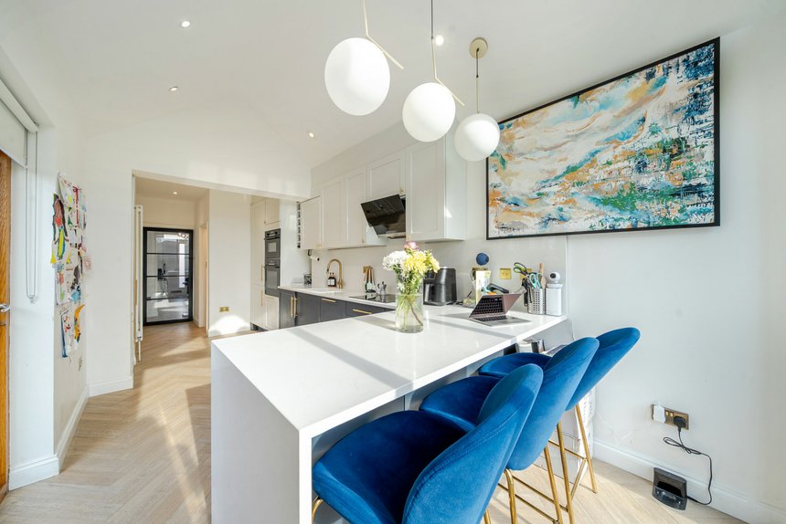 under offer the gardens london 47098 - Gibbs Gillespie