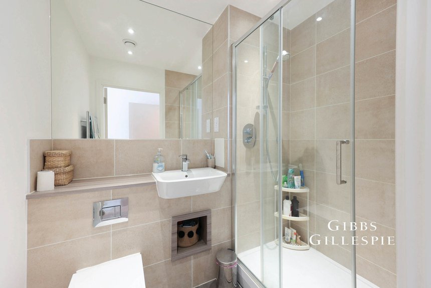 to let oxhey drive london 47166 - Gibbs Gillespie