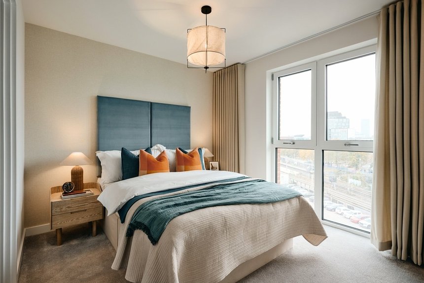 for sale the exchange london 47258 - Gibbs Gillespie