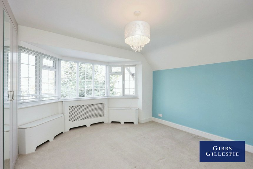 let agreed orchard view london 47396 - Gibbs Gillespie