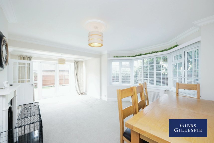 let agreed orchard view london 47396 - Gibbs Gillespie
