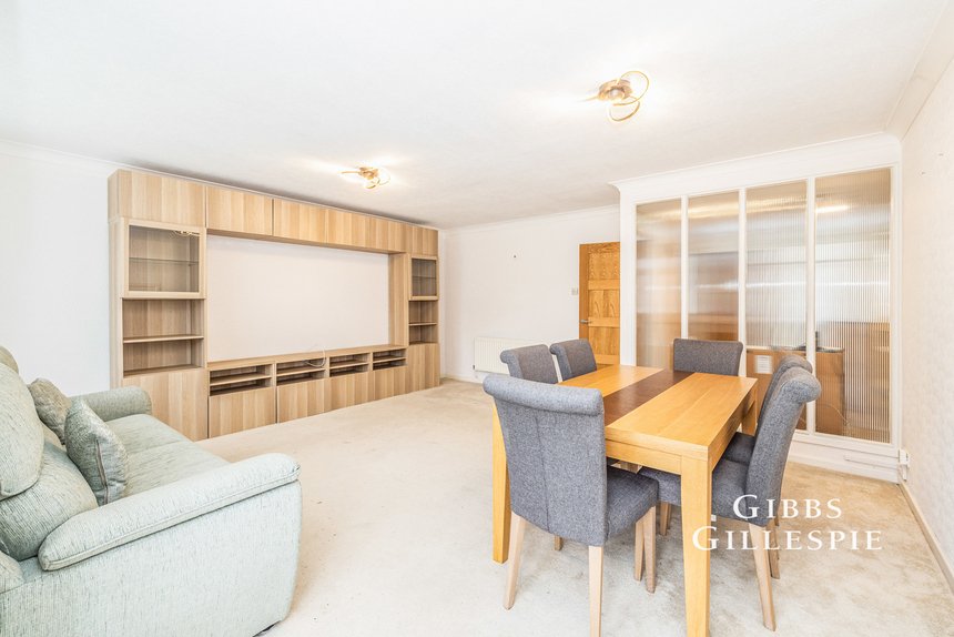 let garden court london 47447 - Gibbs Gillespie
