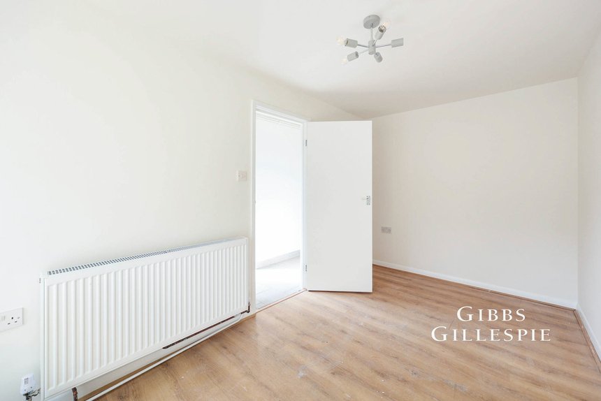 to let st. peters close london 47501 - Gibbs Gillespie