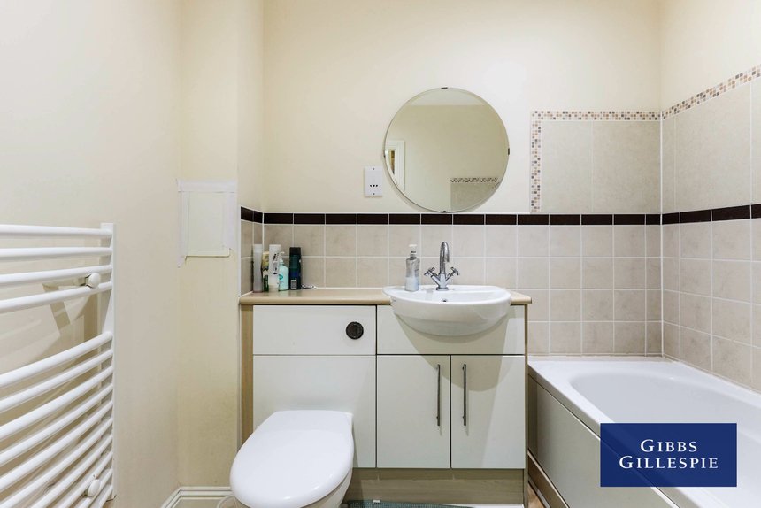 let wharf lane london 47539 - Gibbs Gillespie