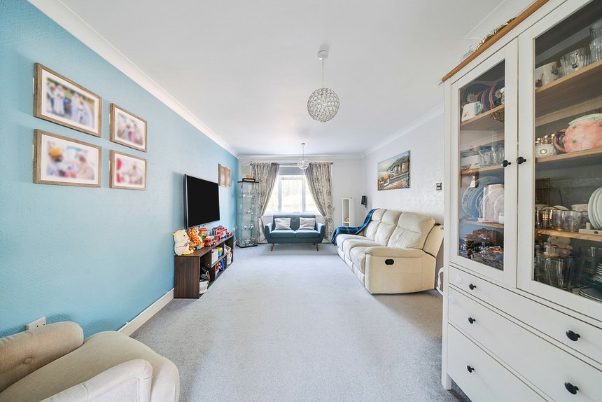 sold redcar close london 48542 - Gibbs Gillespie