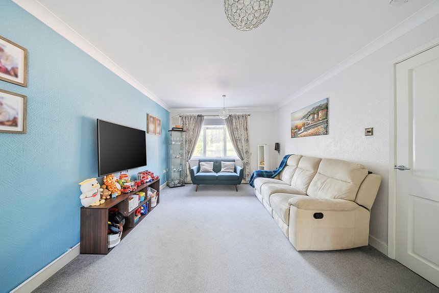 sold redcar close london 48542 - Gibbs Gillespie