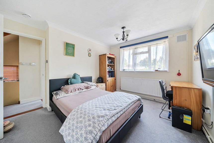 sold redcar close london 48542 - Gibbs Gillespie