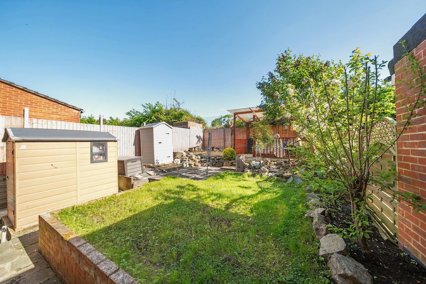 sold redcar close london 48542 - Gibbs Gillespie