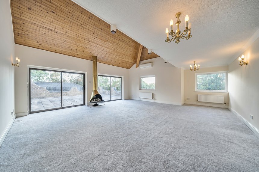 under offer carew road london 48559 - Gibbs Gillespie