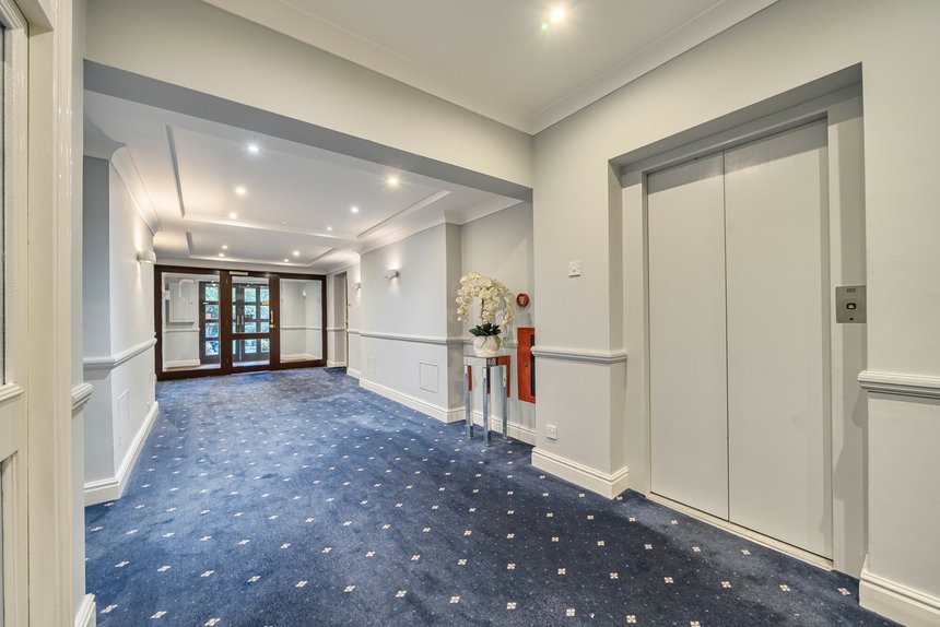 under offer carew road london 48559 - Gibbs Gillespie