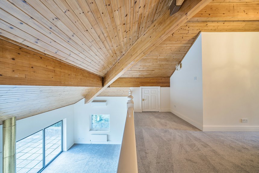 under offer carew road london 48559 - Gibbs Gillespie