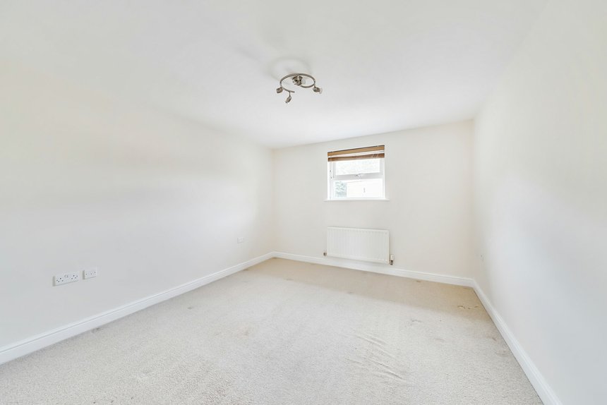 for sale the quadrant london 48563 - Gibbs Gillespie