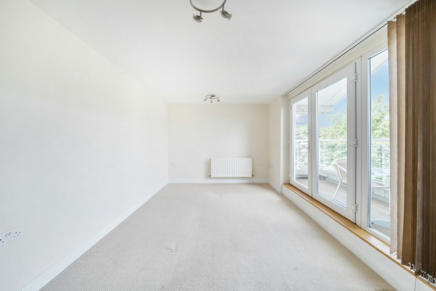 for sale the quadrant london 48563 - Gibbs Gillespie