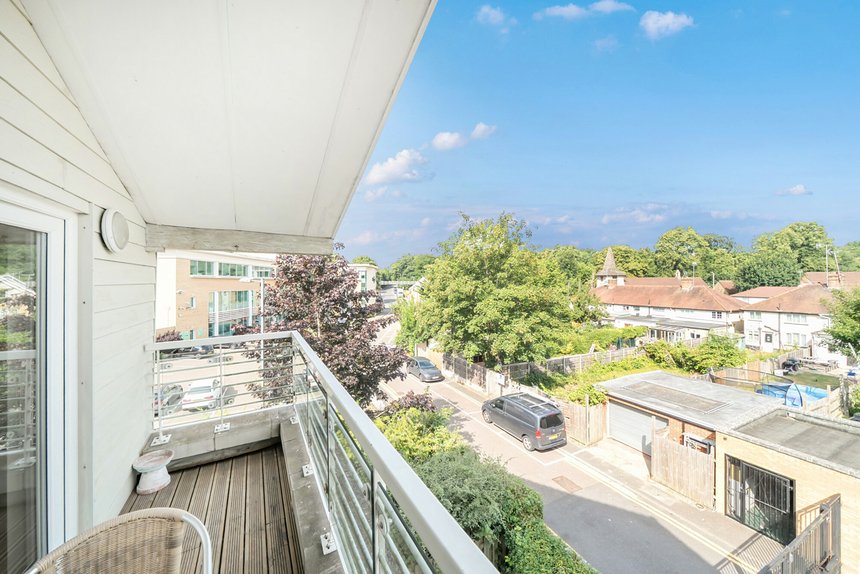 for sale the quadrant london 48563 - Gibbs Gillespie
