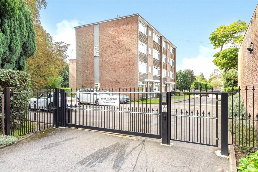 let bury meadows london 48657 - Gibbs Gillespie