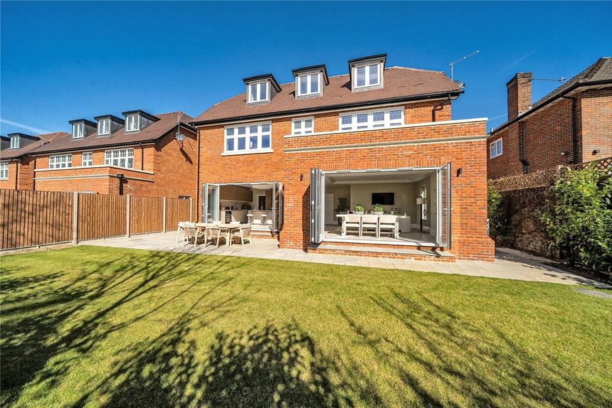 for sale claremont place london 48750 - Gibbs Gillespie