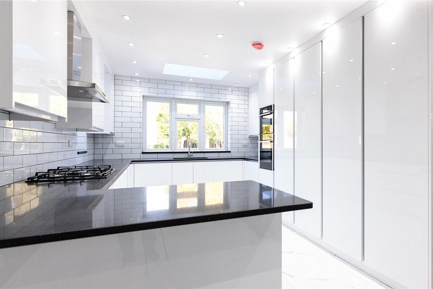 to let bulstrode way london 48813 - Gibbs Gillespie