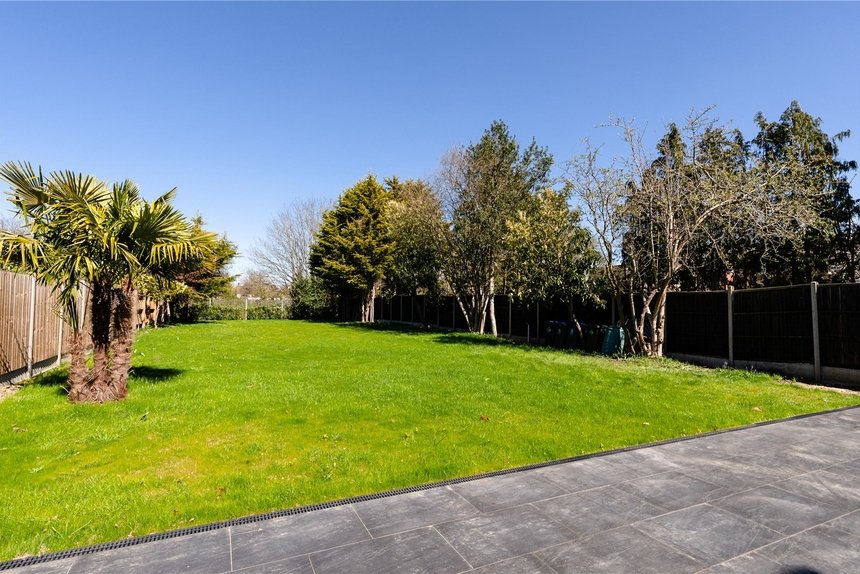 to let bulstrode way london 48813 - Gibbs Gillespie
