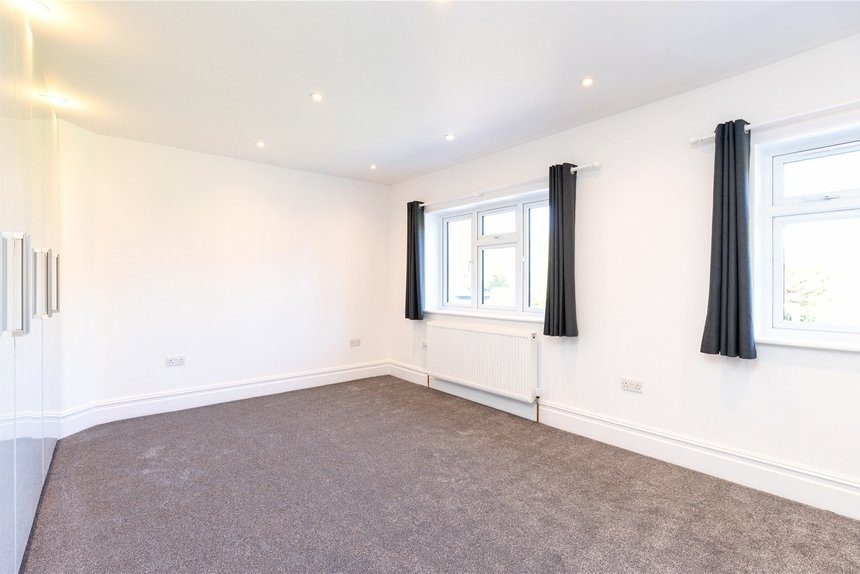to let bulstrode way london 48813 - Gibbs Gillespie