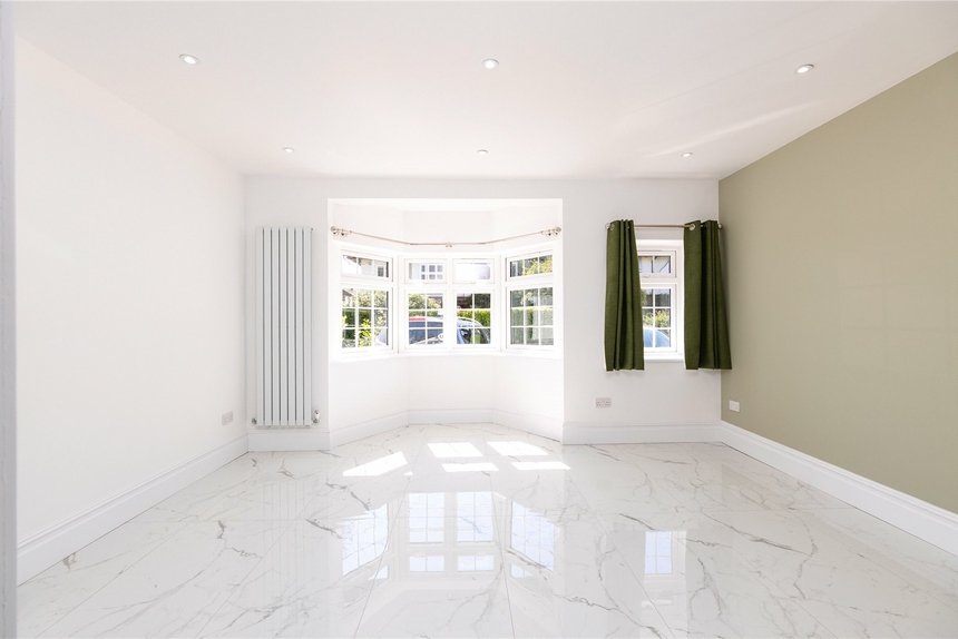to let bulstrode way london 48813 - Gibbs Gillespie