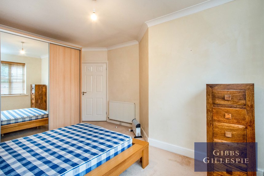 let high street london 48849 - Gibbs Gillespie