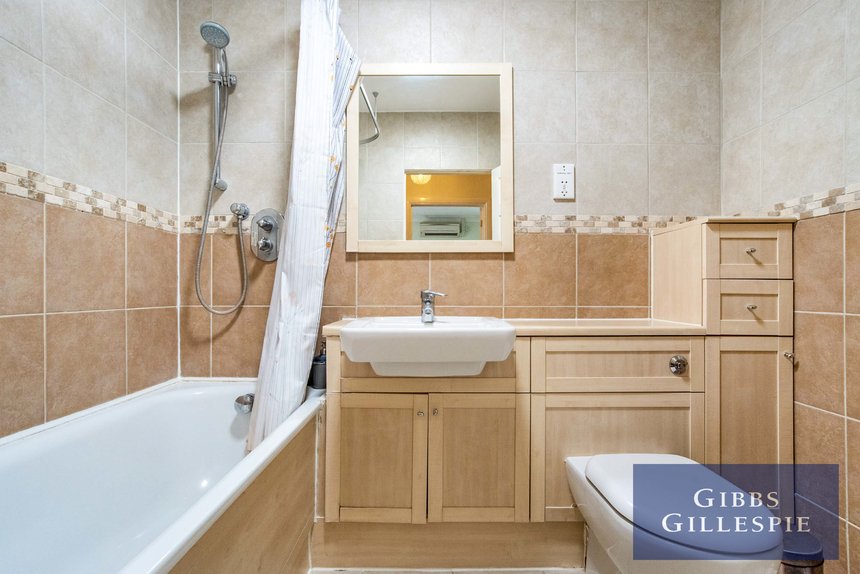 let high street london 48849 - Gibbs Gillespie