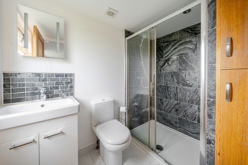 sold farthing green lane london 49010 - Gibbs Gillespie